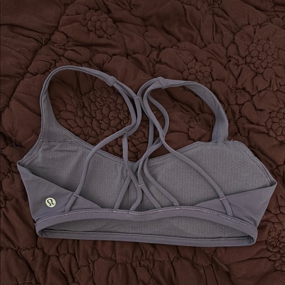 Lululemon Strappy sports bra - purple - Picture 2 of 2